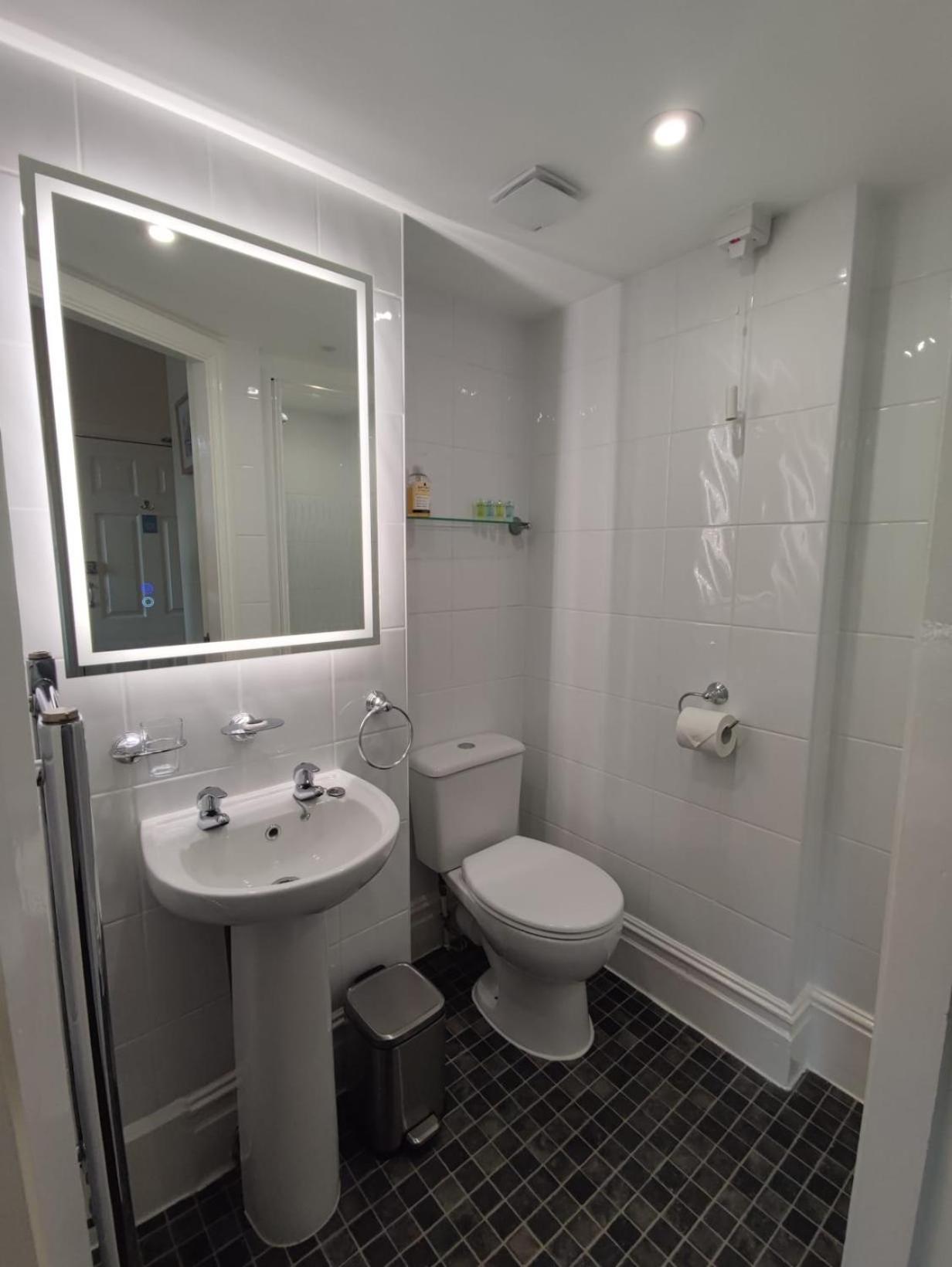 The Rosedene Hotel Llandudno Buitenkant foto